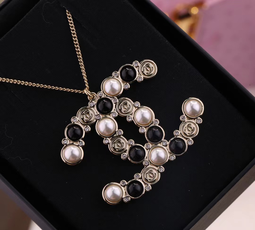 replica Chanel Big Double C Pendant Sweater Necklace - H Lin Jewelry