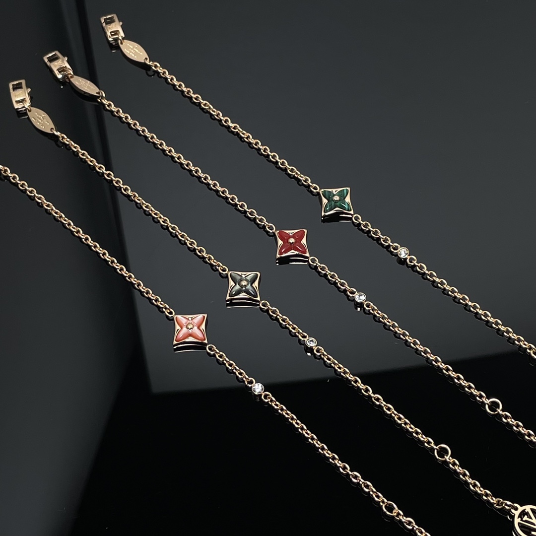 replica Louis Vuitton 1 Motif Star Charm Bracelet - H Lin Jewelry