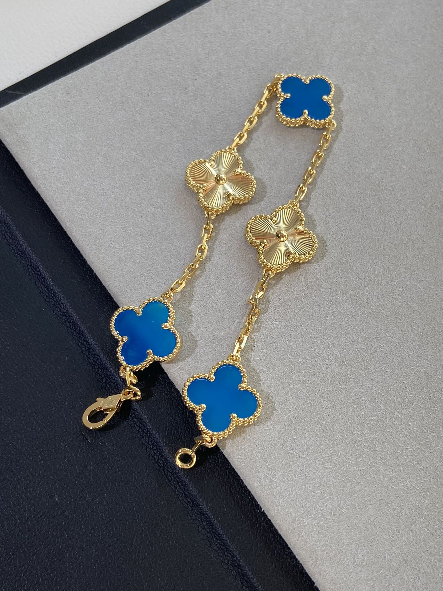 replica Van Cleef & Arpels Vintage Alhambra Light Blue Agate Bracelet 5 Motifs - H Lin Jewelry