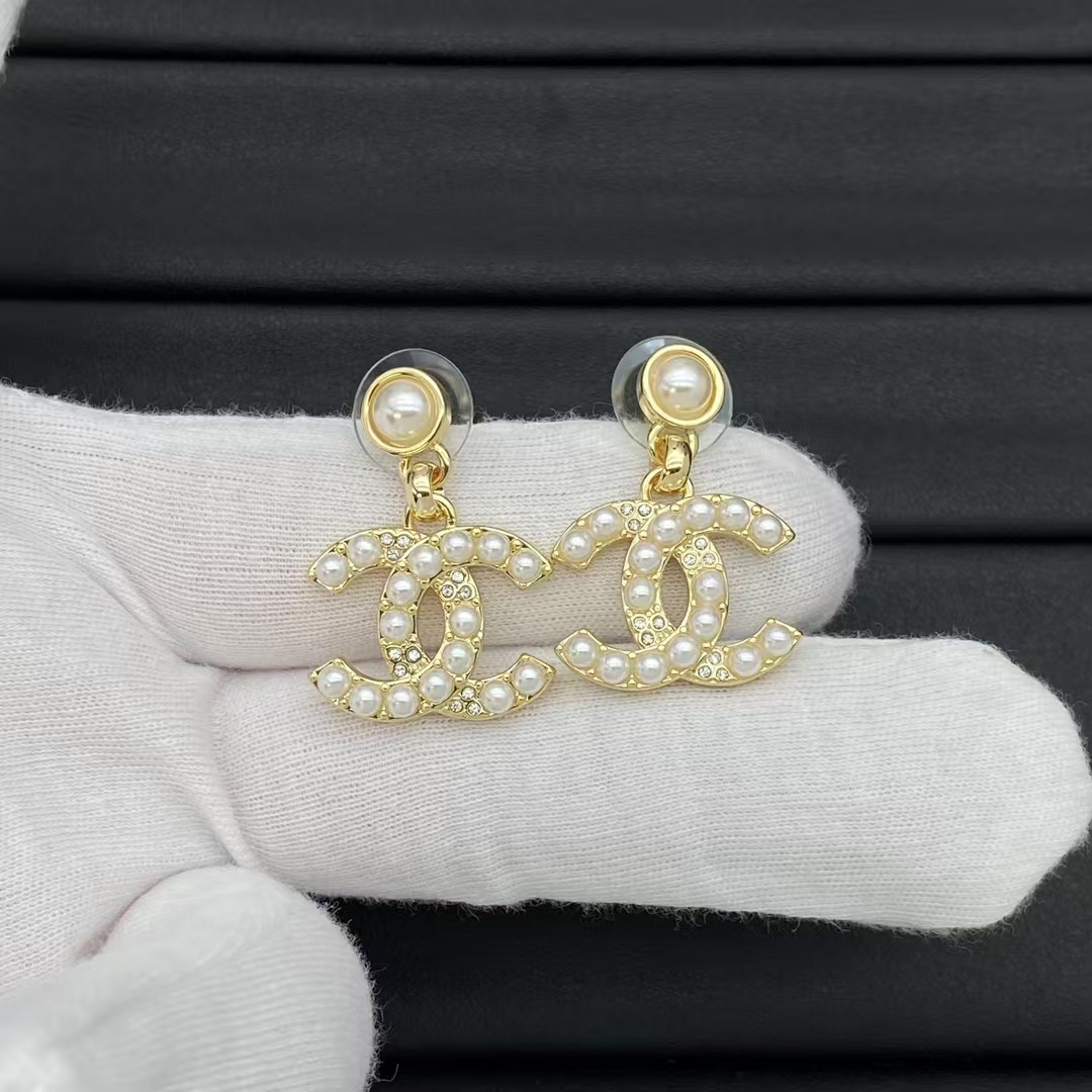 replica Chanel Pearl Double C Earrings - H Lin Jewelry