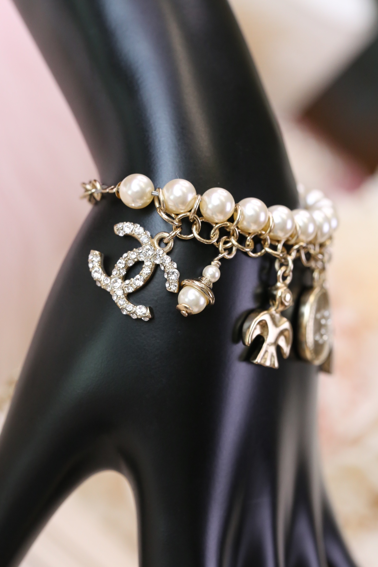 replica Chanel Bird CC Charms Chain Pearl Tassel Bracelet - H Lin Jewelry