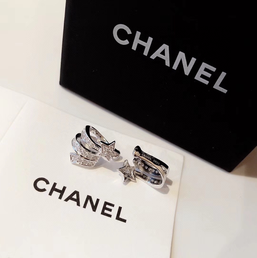 replica Chanel Non-pierced Ear Clip Comete Earrings - H Lin Jewelry
