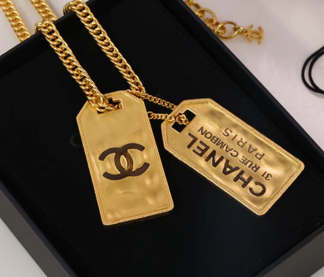 replica Chanel Unisex Thick Cuban Chain Rectangle Tag Pendant Necklace - H Lin Jewelry