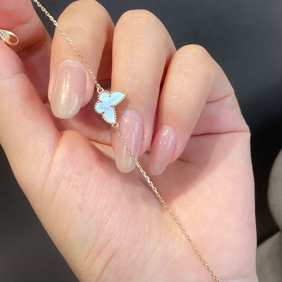 replica Van Cleef & Arpels Fauna Sweet Butterfly Bracelet 1 Motif - H Lin Jewelry