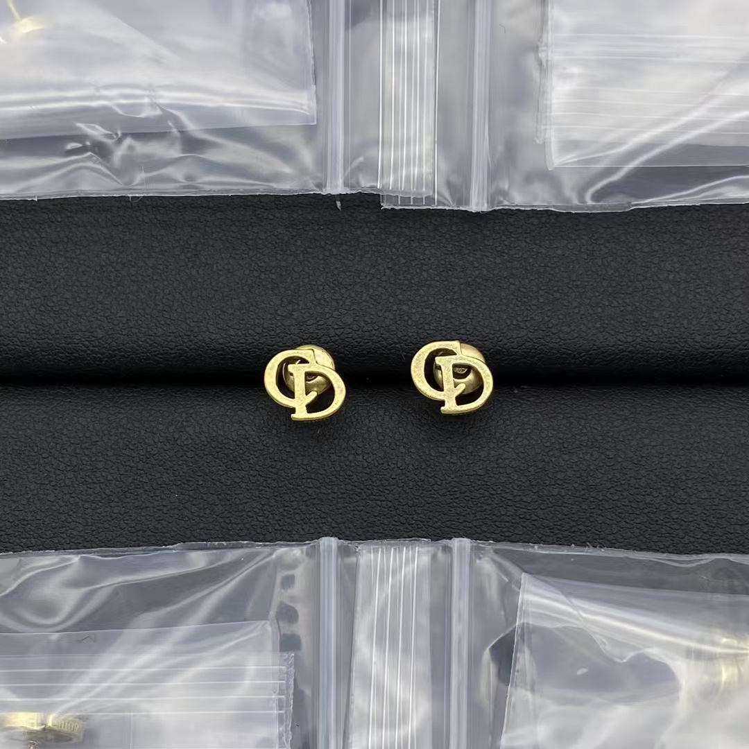 replica Dior Small CD Stud Earrings - H Lin Jewelry