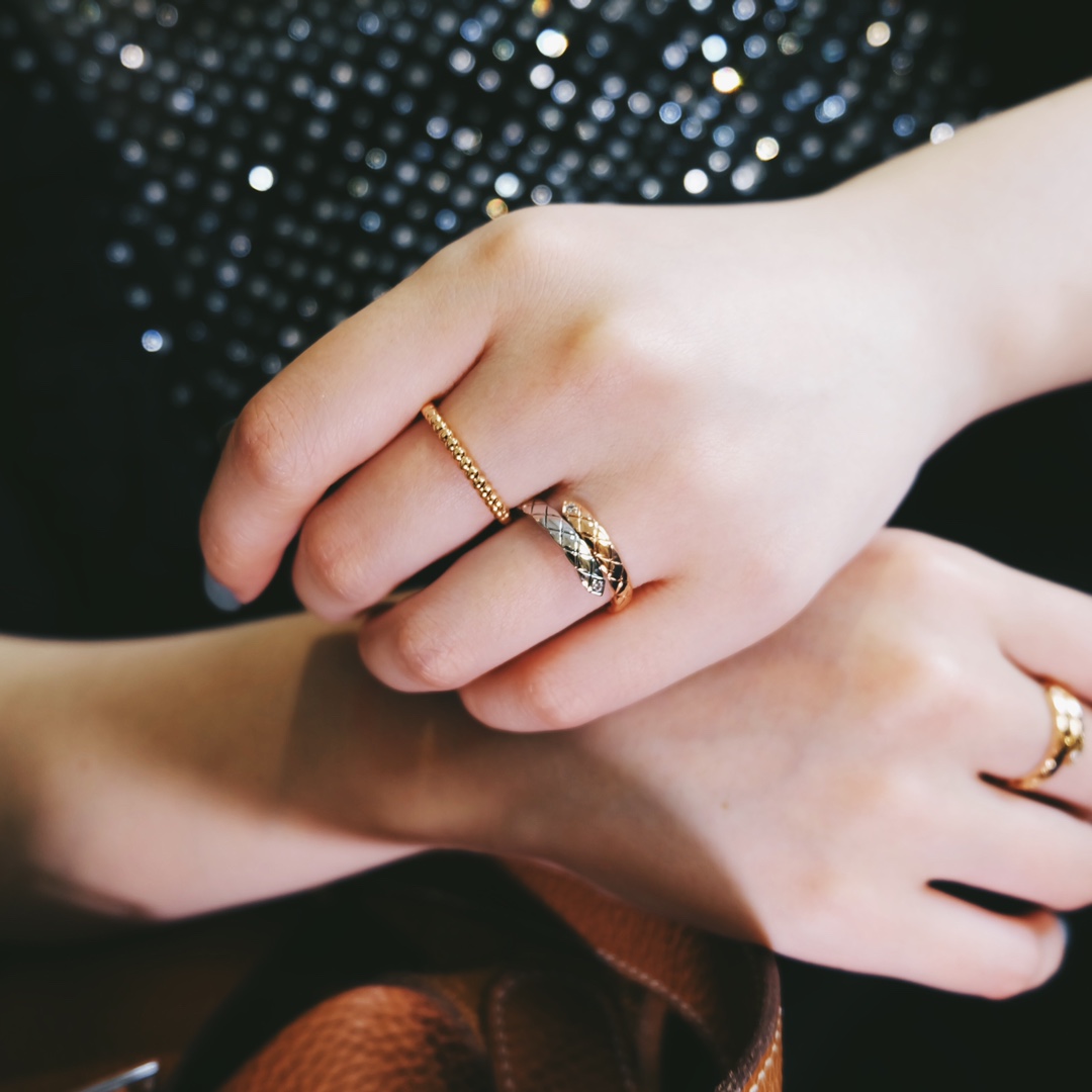 replica Chanel Mixed Color Coco Crush Toi et Moi Ring - Small Version - H Lin Jewelry