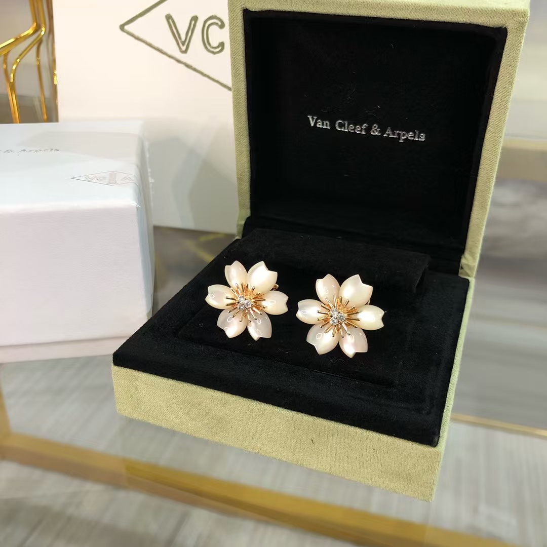 replica Van Cleef & Arpels Rose de Noël Christmas Earrings - H Lin Jewelry