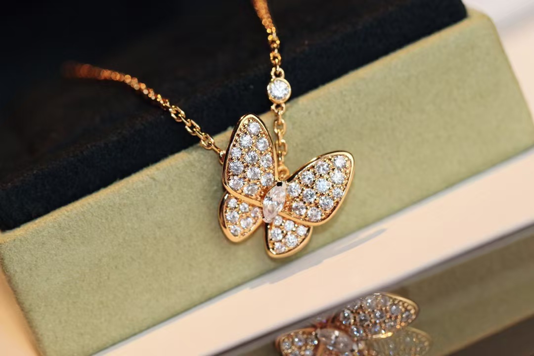 replica Van Cleef & Arpels Two Butterfly Pendant Necklace - H Lin Jewelry
