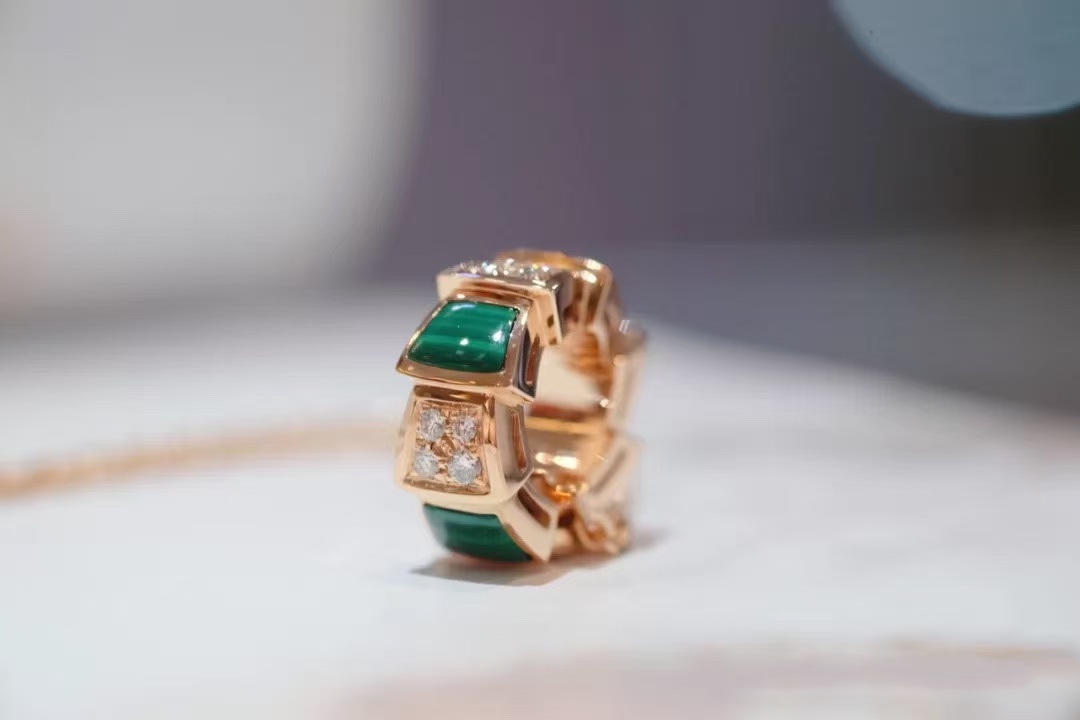 replica Bvlgari Serpenti Viper Necklace - H Lin Jewelry