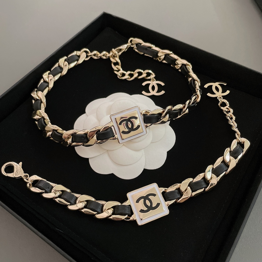 replica Chanel Leather Gold Chain Bracelet Choker Necklace - H Lin Jewelry