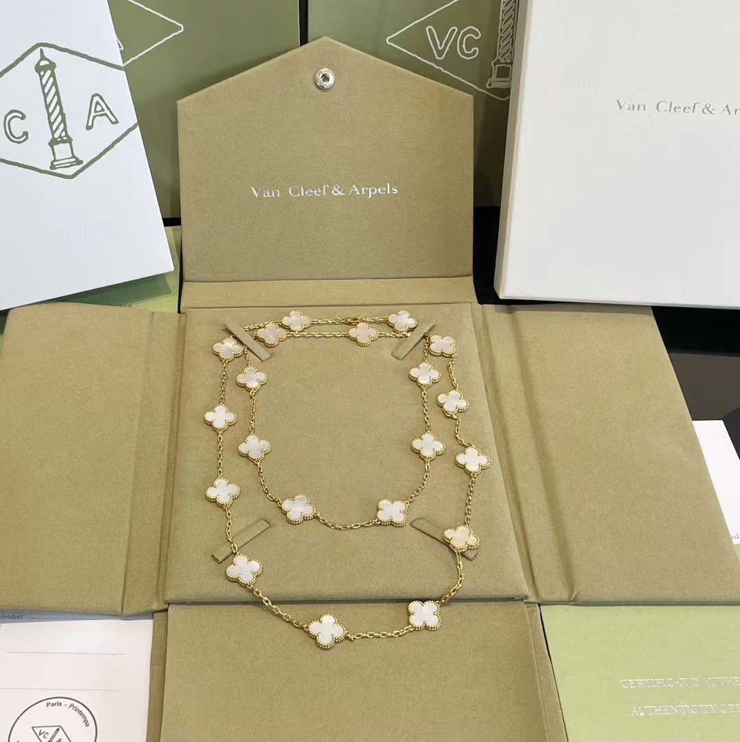replica Van Cleef & Arpels Yellow Gold White Clover Vintage Alhambra Long Necklace, 20 Motifs - H Lin Jewelry