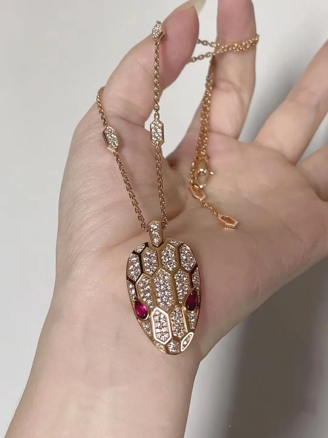 replica Bvlgari Serpenti Seduttori Necklace - H Lin Jewelry