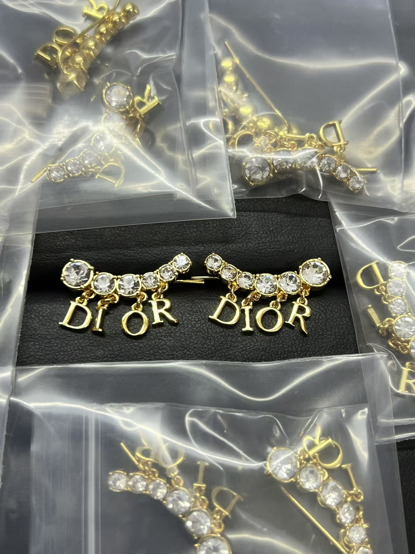 replica Dior Letter Drop Earrings - H Lin Jewelry