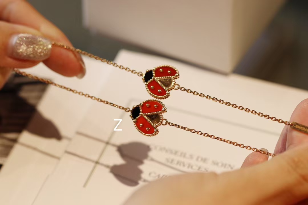 replica Van Cleef & Arpels Fauna Lucky Spring Bracelet, Open Wings Ladybug - H Lin Jewelry