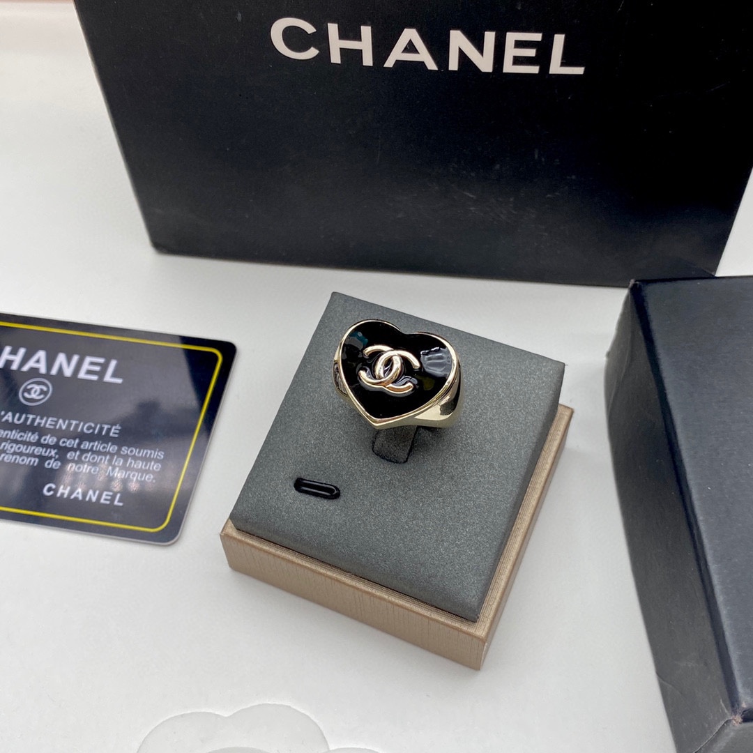 replica Chanel Black Enamel Heart Light Gold Ring - H Lin Jewelry