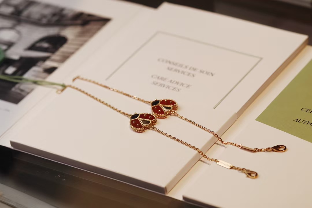 replica Van Cleef & Arpels Fauna Lucky Spring Bracelet, Open Wings Ladybug - H Lin Jewelry