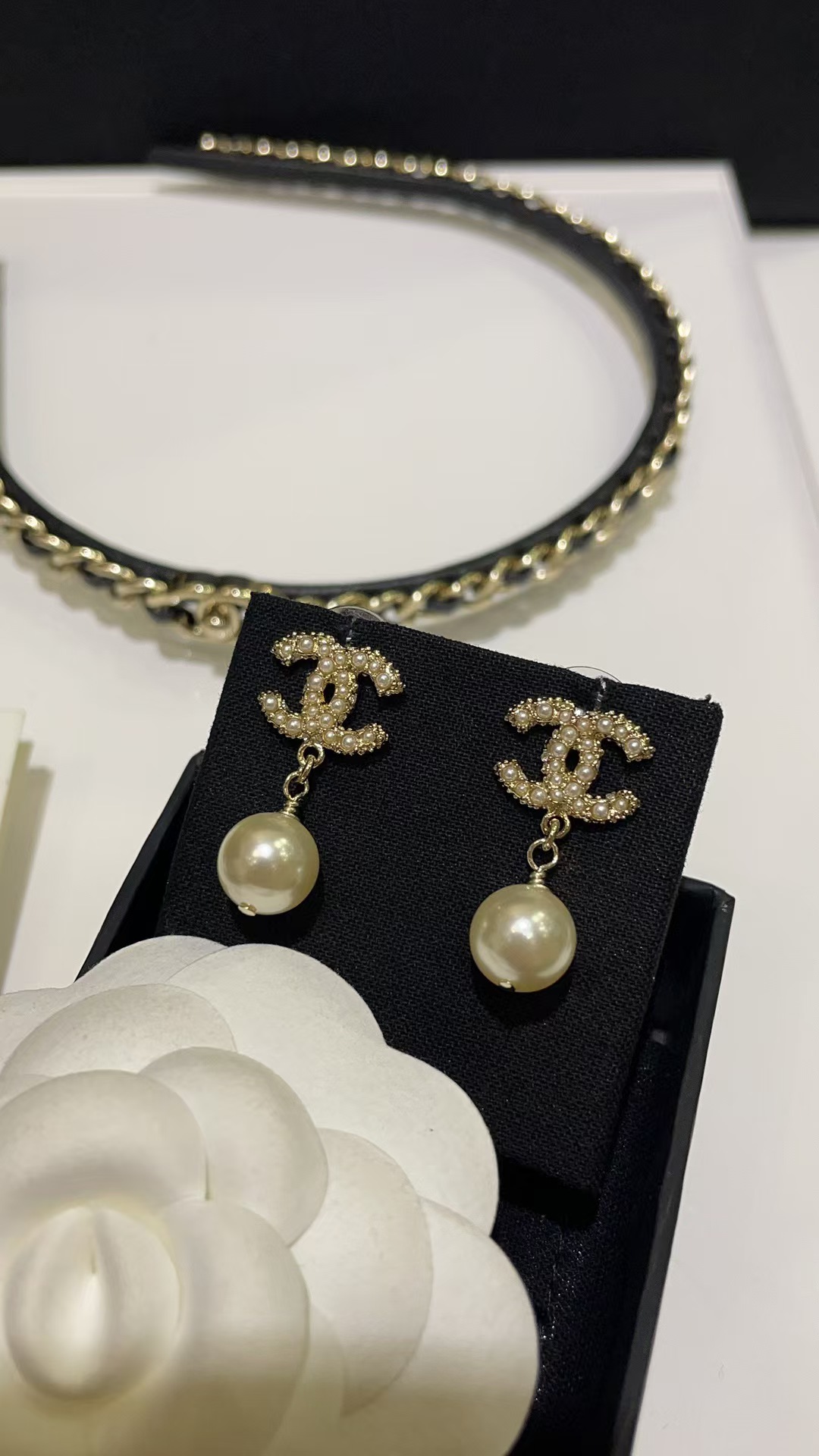 replica Chanel Double C with Pearl Drop Earrings - H Lin Jewelry