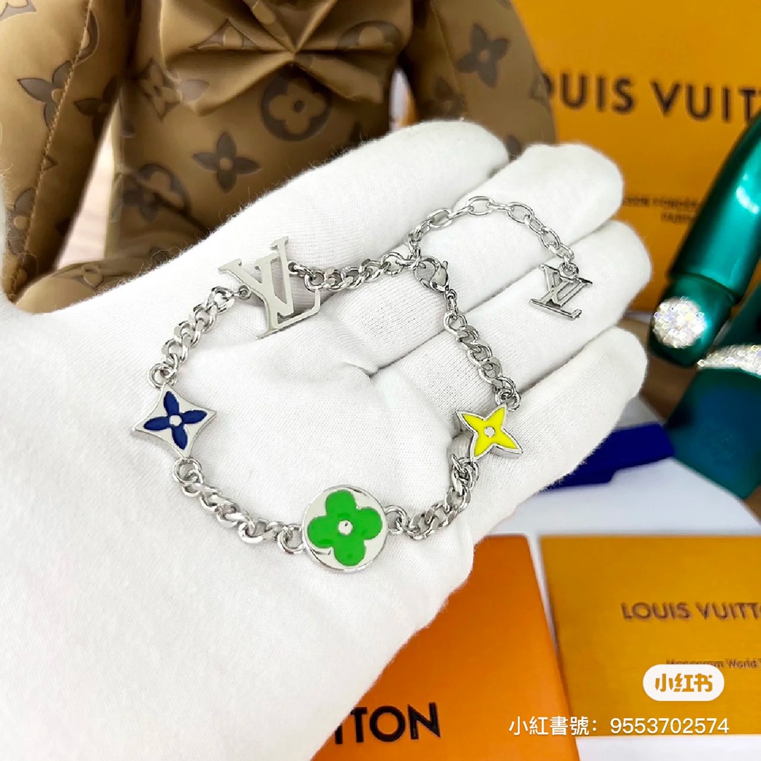 replica Louis Vuitton 4 Motifs Green Yellow Star Sun Blossom Chain Bracelet - H Lin Jewelry