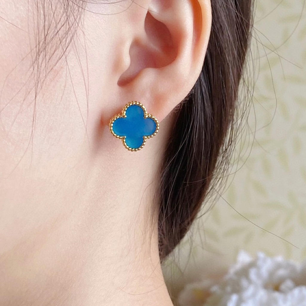 replica Van Cleef & Arpels Blue Carnelian Clover Earrings - H Lin Jewelry