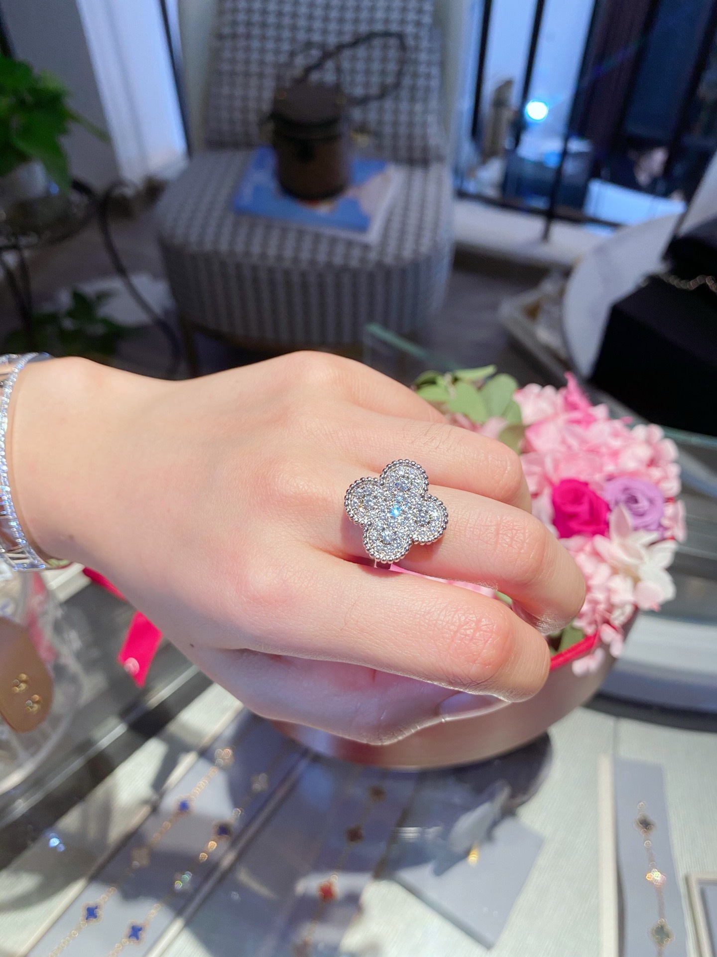 replica Van Cleef & Arpels Full Diamond Silver Magic Alhambra Ring - H Lin Jewelry