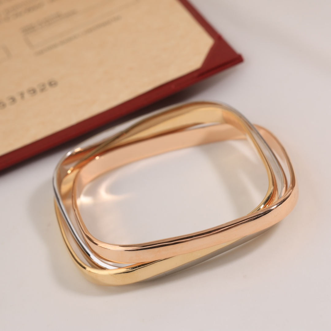 replica Cartier Trinity Bracelet, Cushion-shaped - H Lin Jewelry