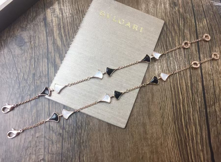 replica Bvlgari Divas’ Dream Bracelet - H Lin Jewelry