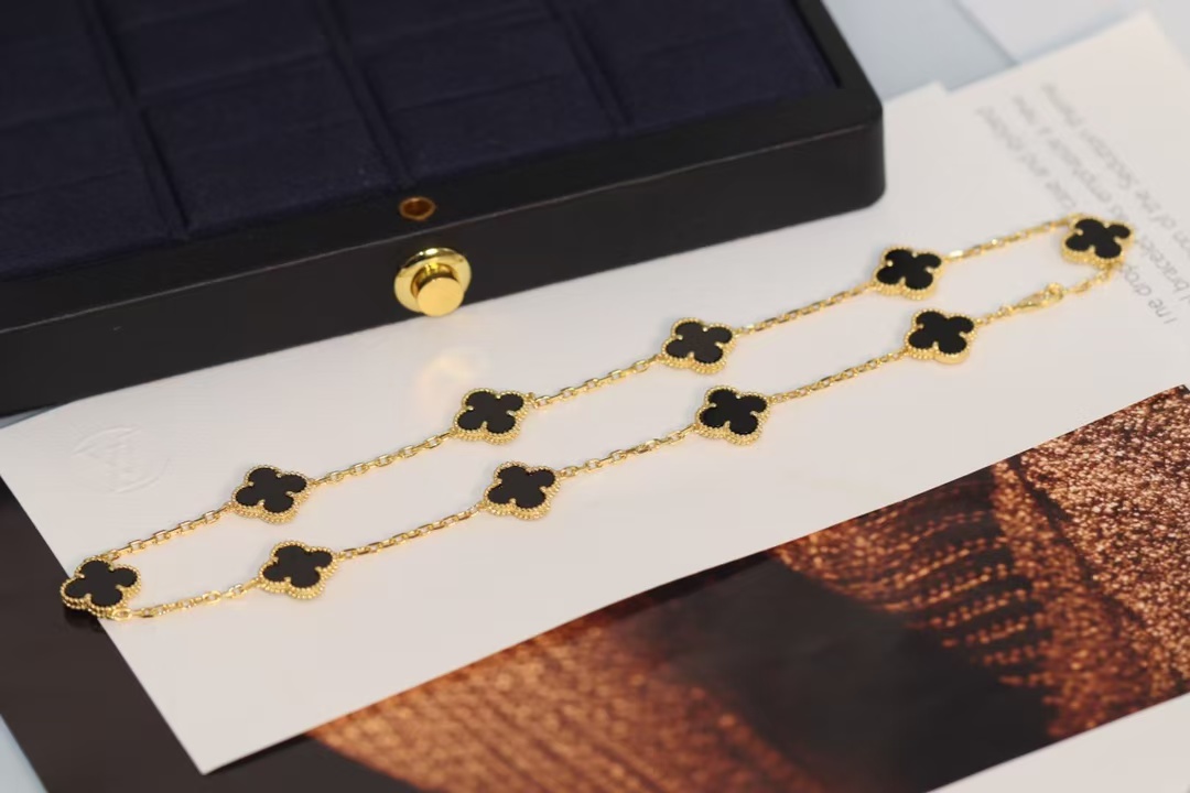 replica Van Cleef & Arpels Vintage Alhambra Necklace, 10 Motifs - H Lin Jewelry