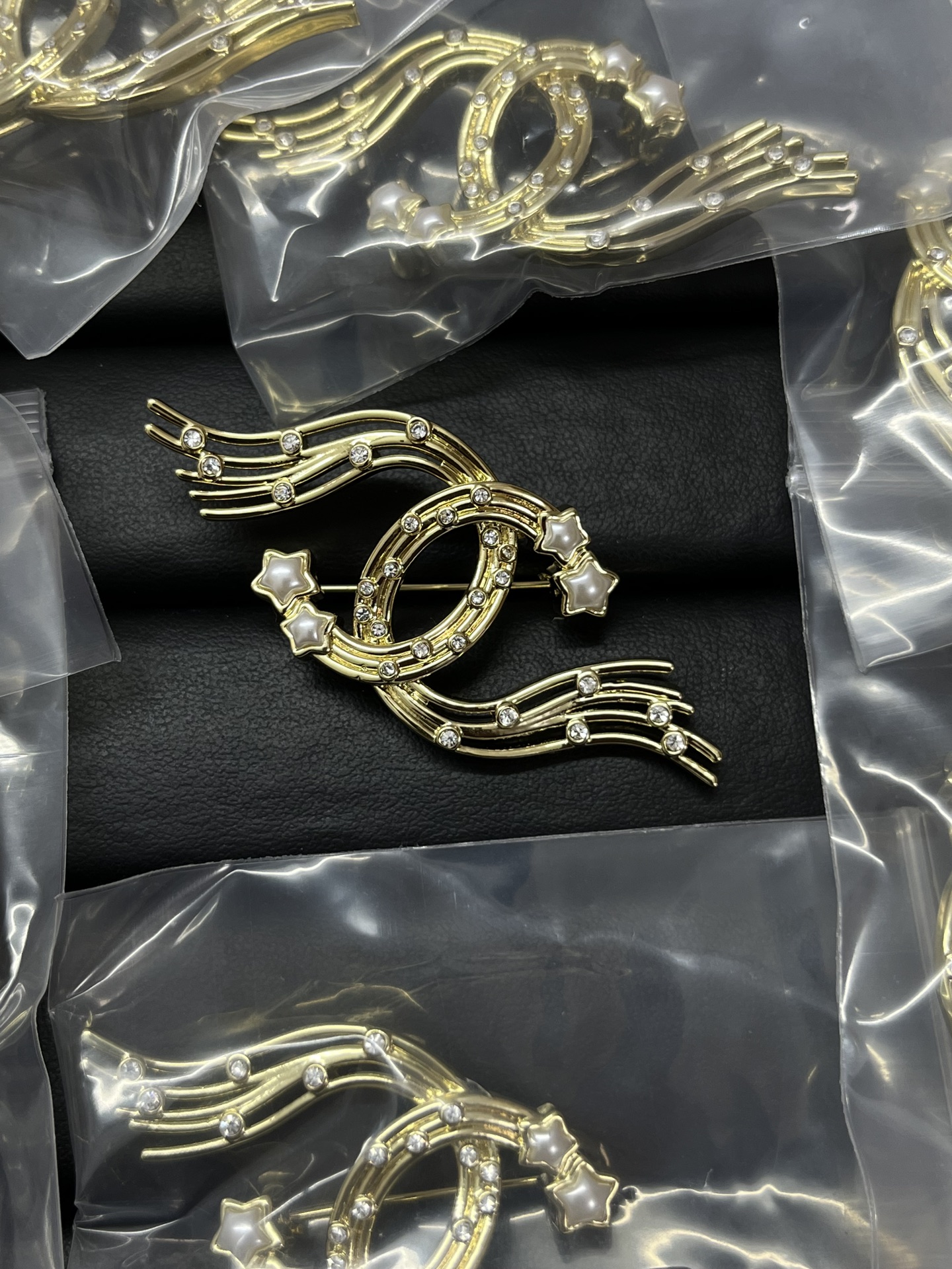 replica Chanel Faux Pearl Star Art Brooch - H Lin Jewelry