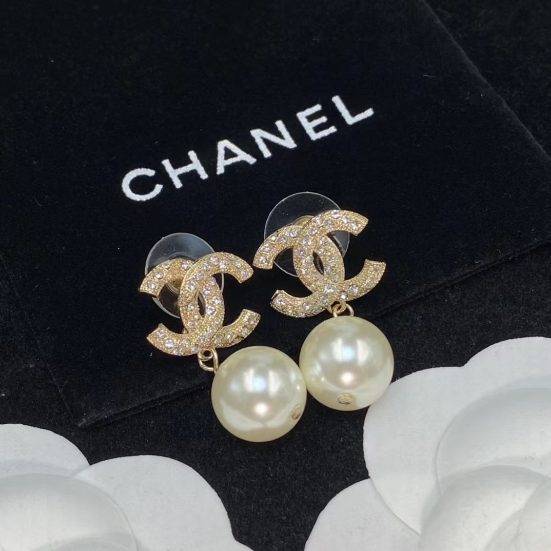 replica Chanel Classic Pearl Dangle Earrings - H Lin Jewelry