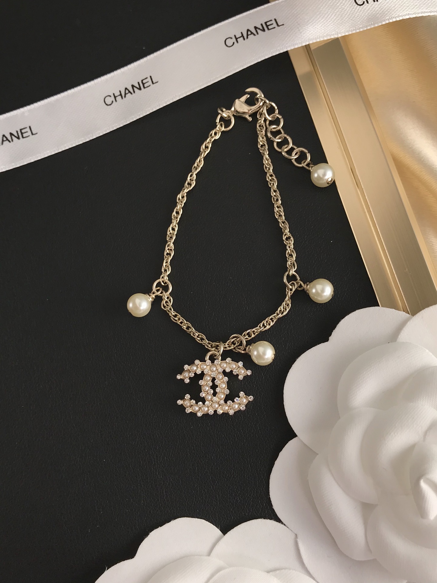 replica Chanel Pearls CC Charm Chain Bracelet - H Lin Jewelry