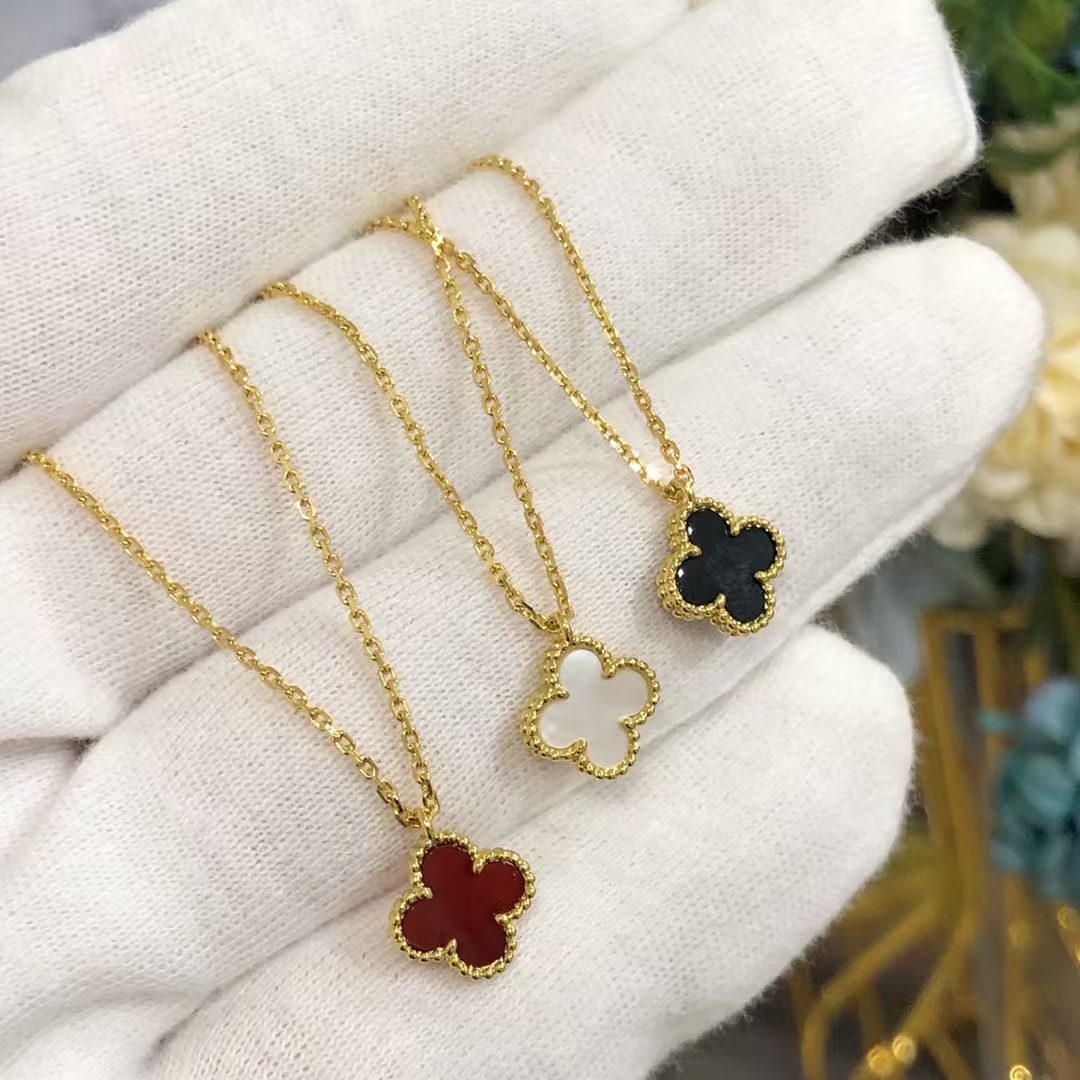 replica Van Cleef & Arpels Sweet Alhambra Pendant Necklace - Mini - H Lin Jewelry