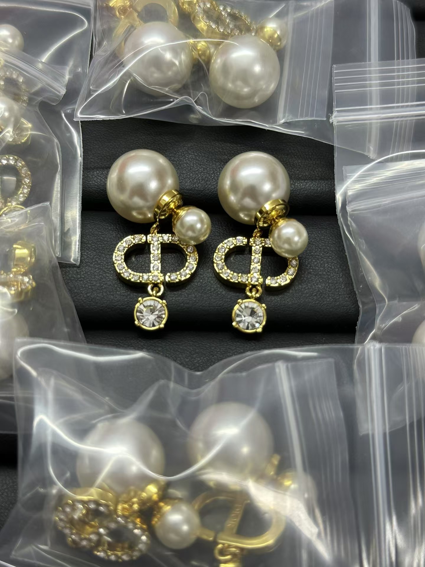 replica Dior Diamond CD Drop Pearl Earrings - H Lin Jewelry
