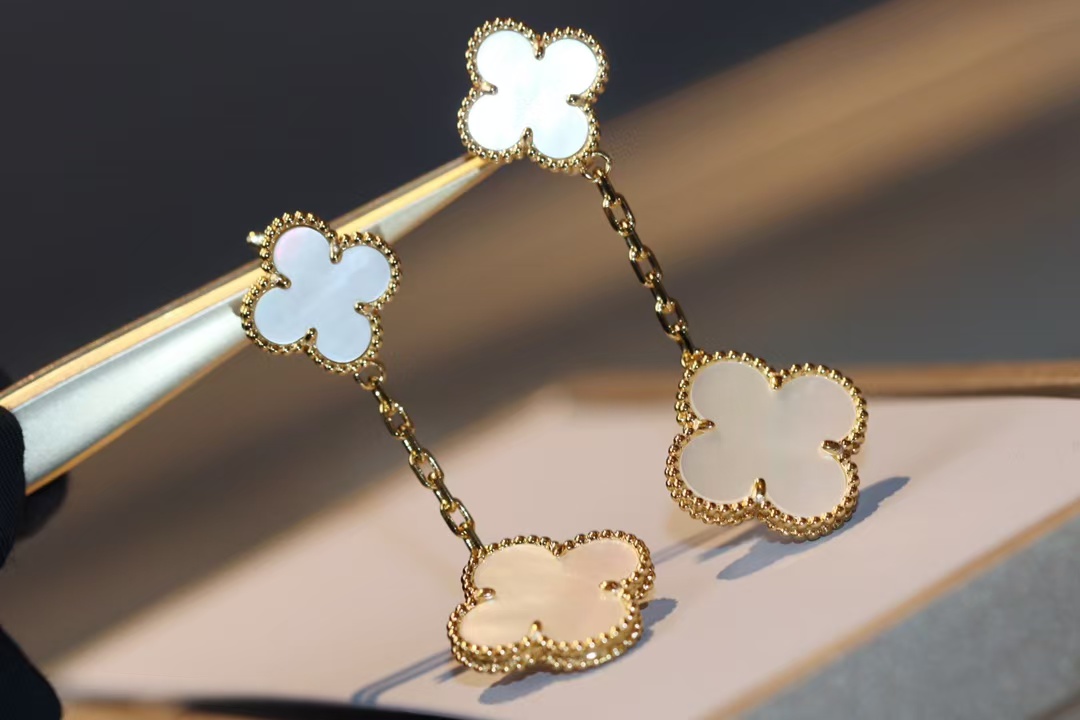 replica Van Cleef & Arpels Magic Alhambra Earrings, 2 Motifs - H Lin Jewelry