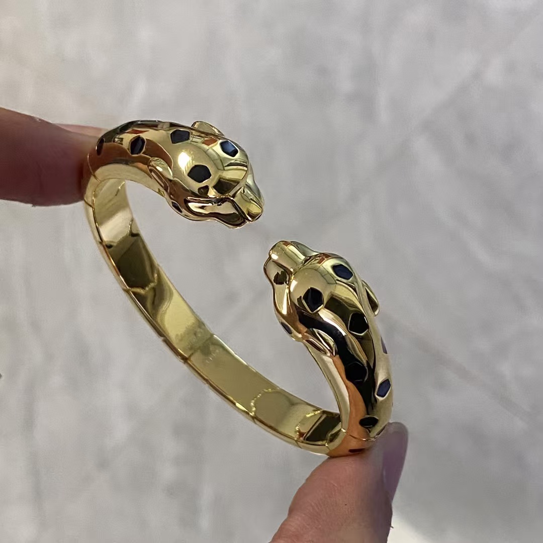 replica Cartier Leopard Head Panthère de Bracelet Bangle - H Lin Jewelry