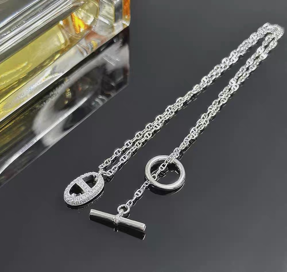 replica Hermes OT Clasp Pig Nose Pendant Necklace - H Lin Jewelry