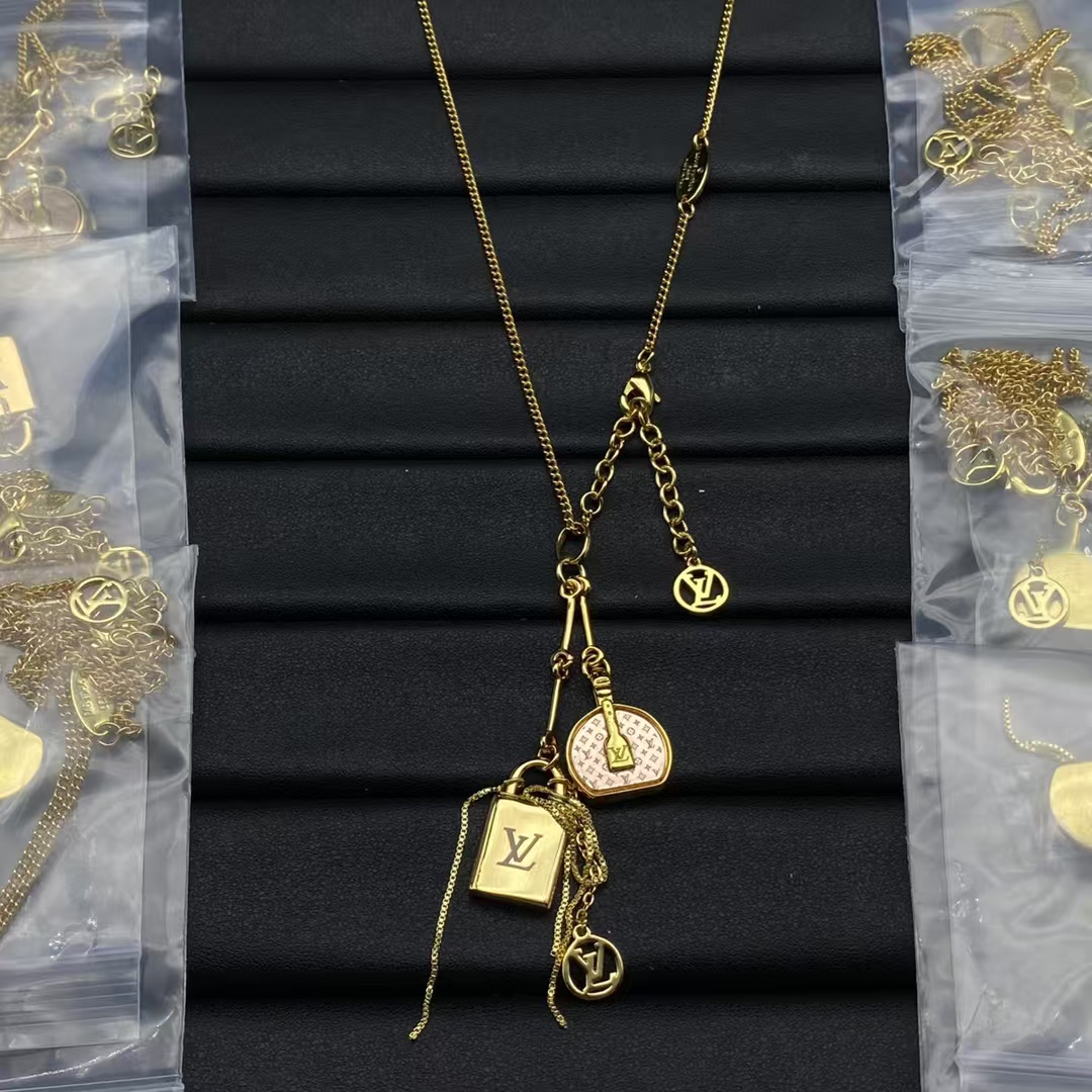 replica Louis Vuitton Lock Pendant Necklace - H Lin Jewelry