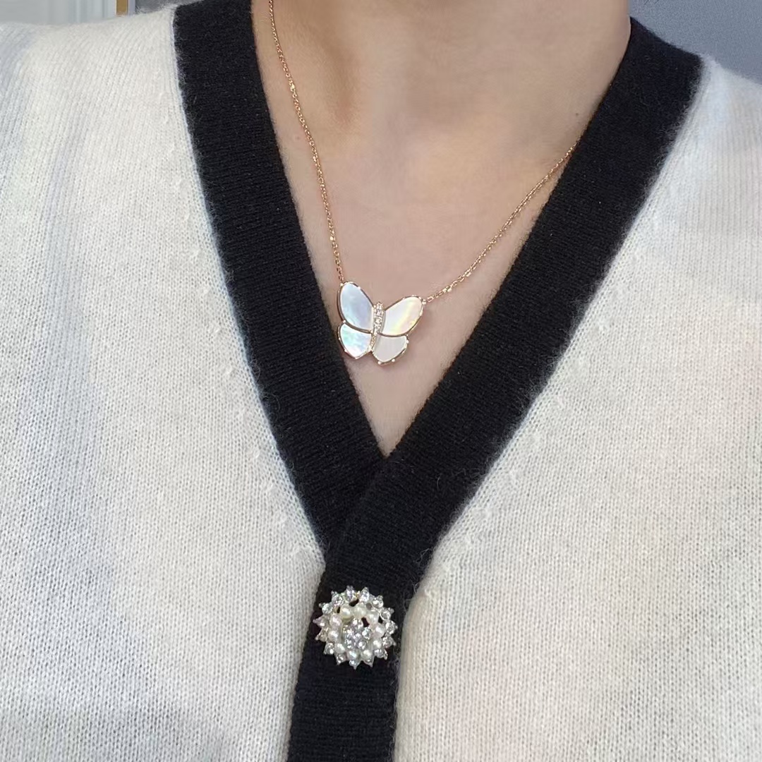 replica Van Cleef & Arpels Butterfly Pendant Necklace - H Lin Jewelry