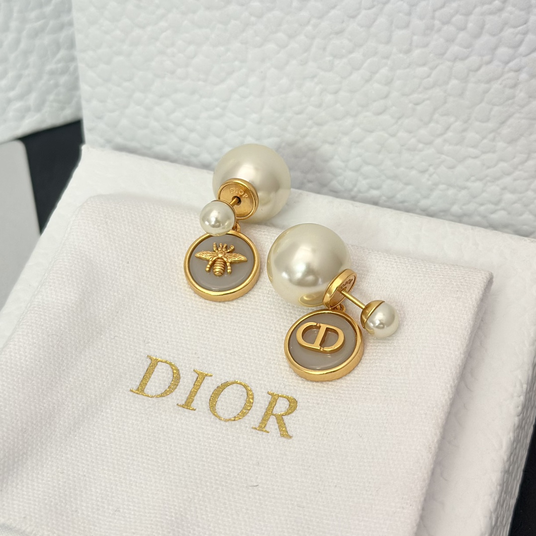 replica Dior Bee Pearl Earrings - H Lin Jewelry