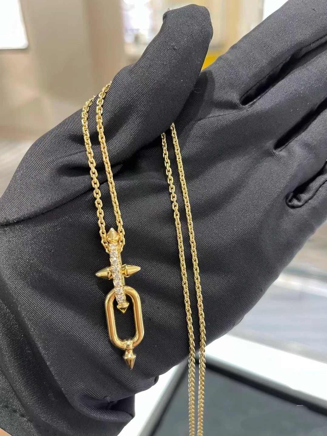 replica Tiffany Titan by Pharrell Williams Pendant Necklace in Yellow Gold - H Lin Jewelry