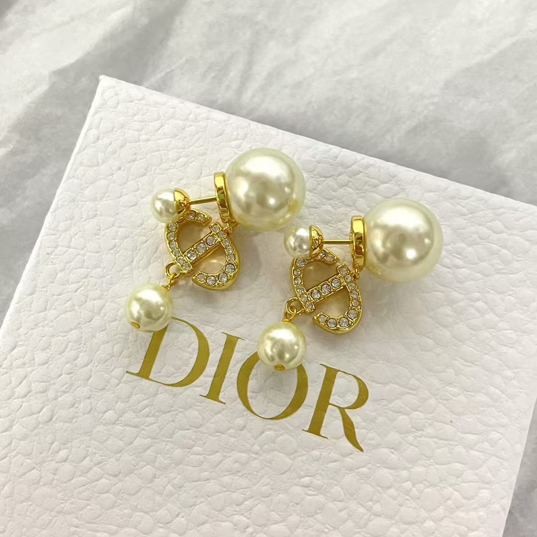 replica Dior Diamond CD Pearl Drop Earrings - H Lin Jewelry
