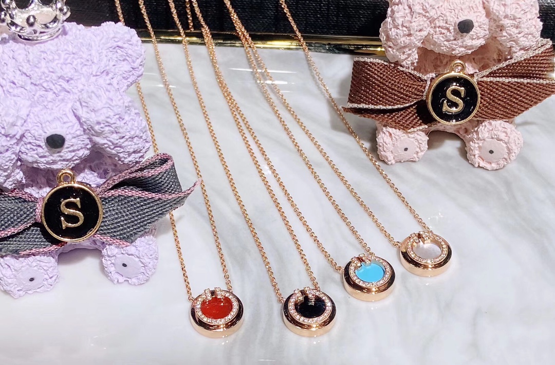 replica Tiffany Limited Version Round Pendant Necklace - H Lin Jewelry