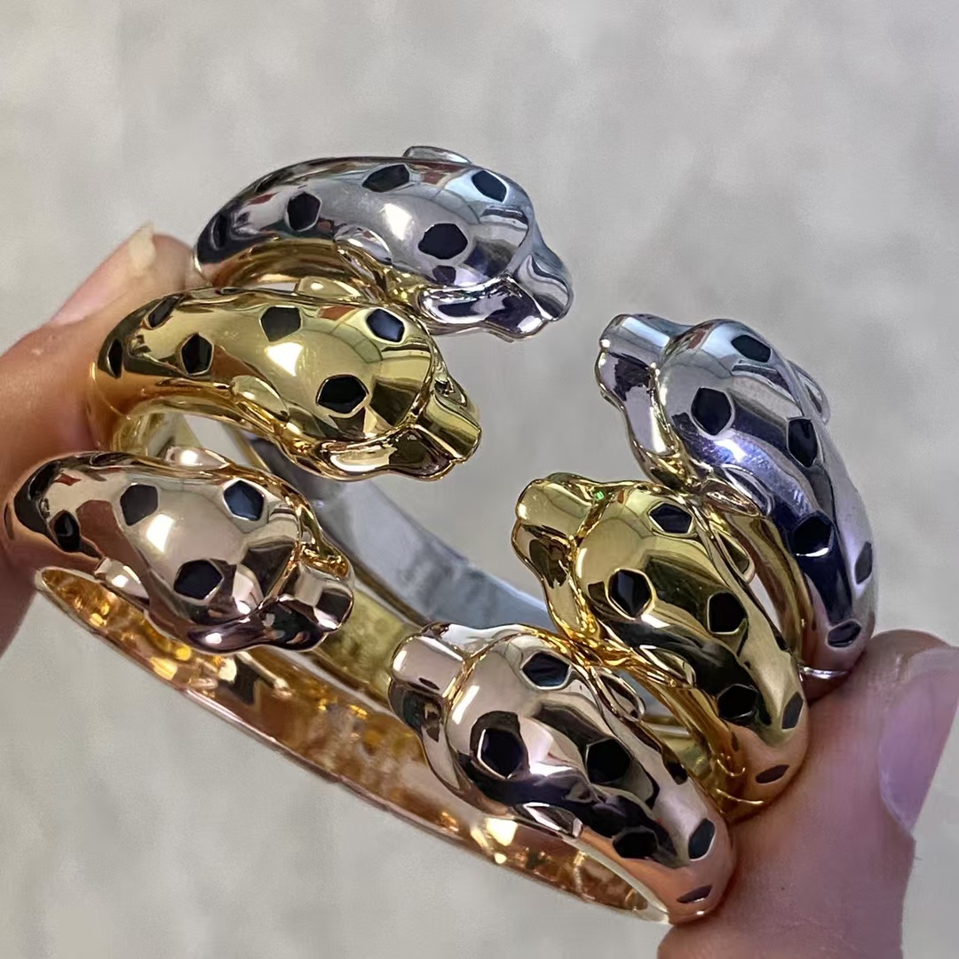 replica Cartier Leopard Head Panthère de Bracelet Bangle - H Lin Jewelry