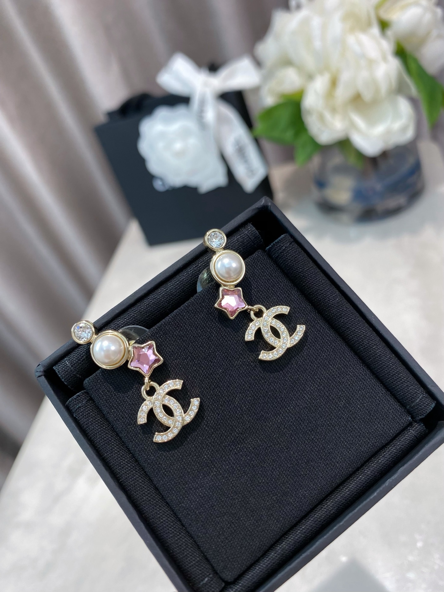 replica Chanel Rhinestone Pink Star Pearl CC Earrings - H Lin Jewelry