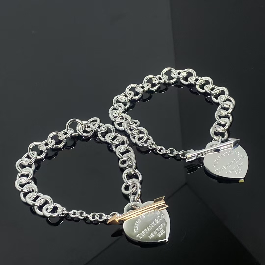 replica Tiffany Arrow Lovestruck Heart Tag Charm Chain Bracelet - H Lin Jewelry