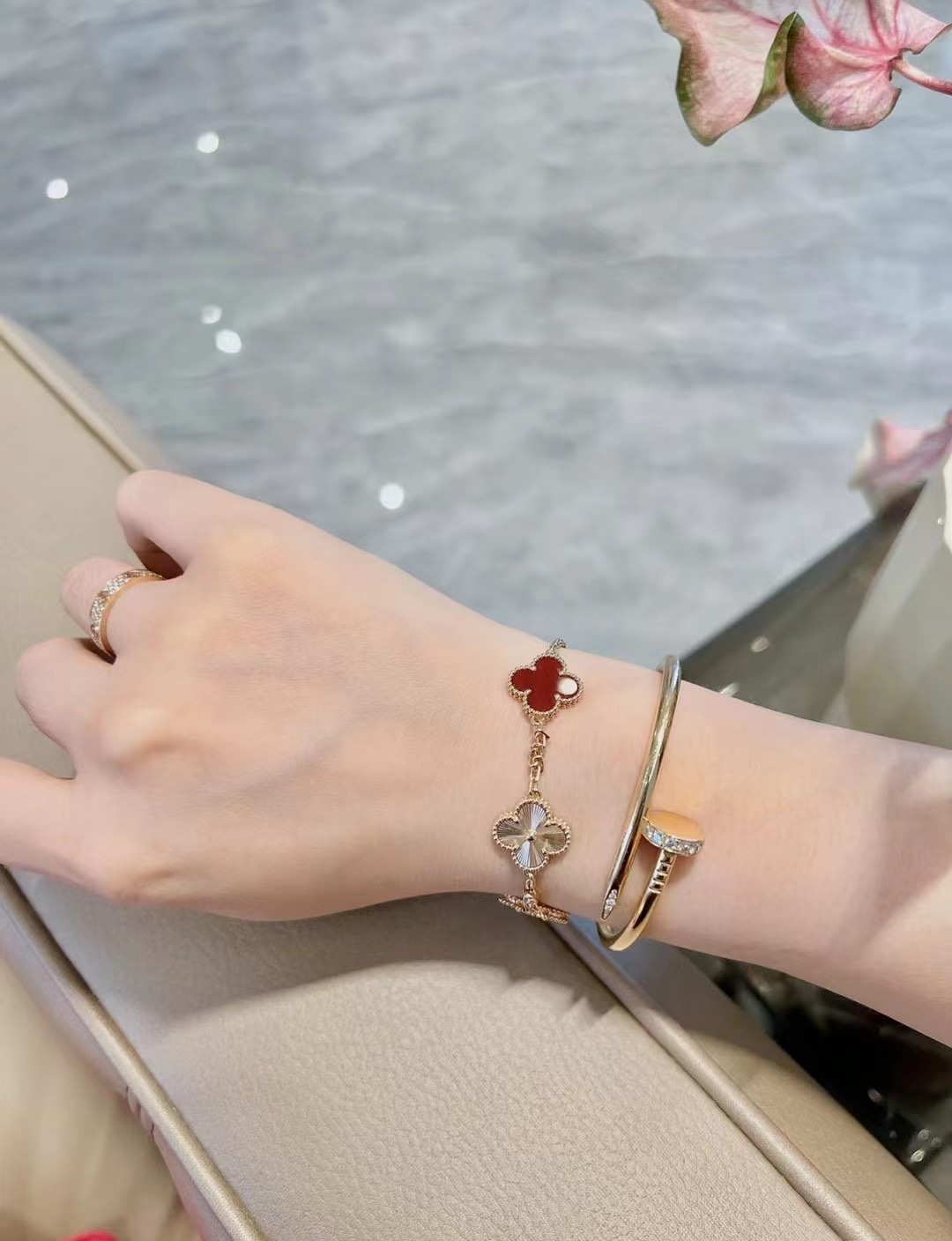 replica Van Cleef & Arpels Rose Gold Red Mother of Pearl Vintage Alhambra Bracelet 5 Motifs - H Lin Jewelry