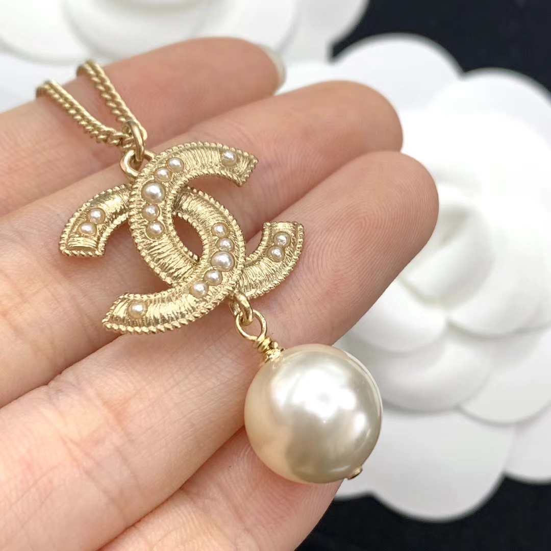 replica Chanel Sweater Double C Pearl Dangle Necklace - H Lin Jewelry