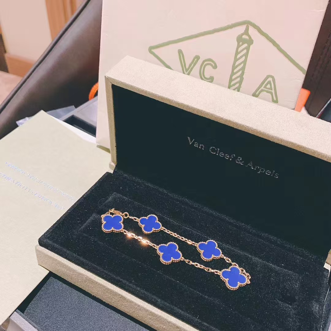 replica Van Cleef & Arpels Blue Agate Vintage Alhambra Bracelet 5 Motifs - H Lin Jewelry