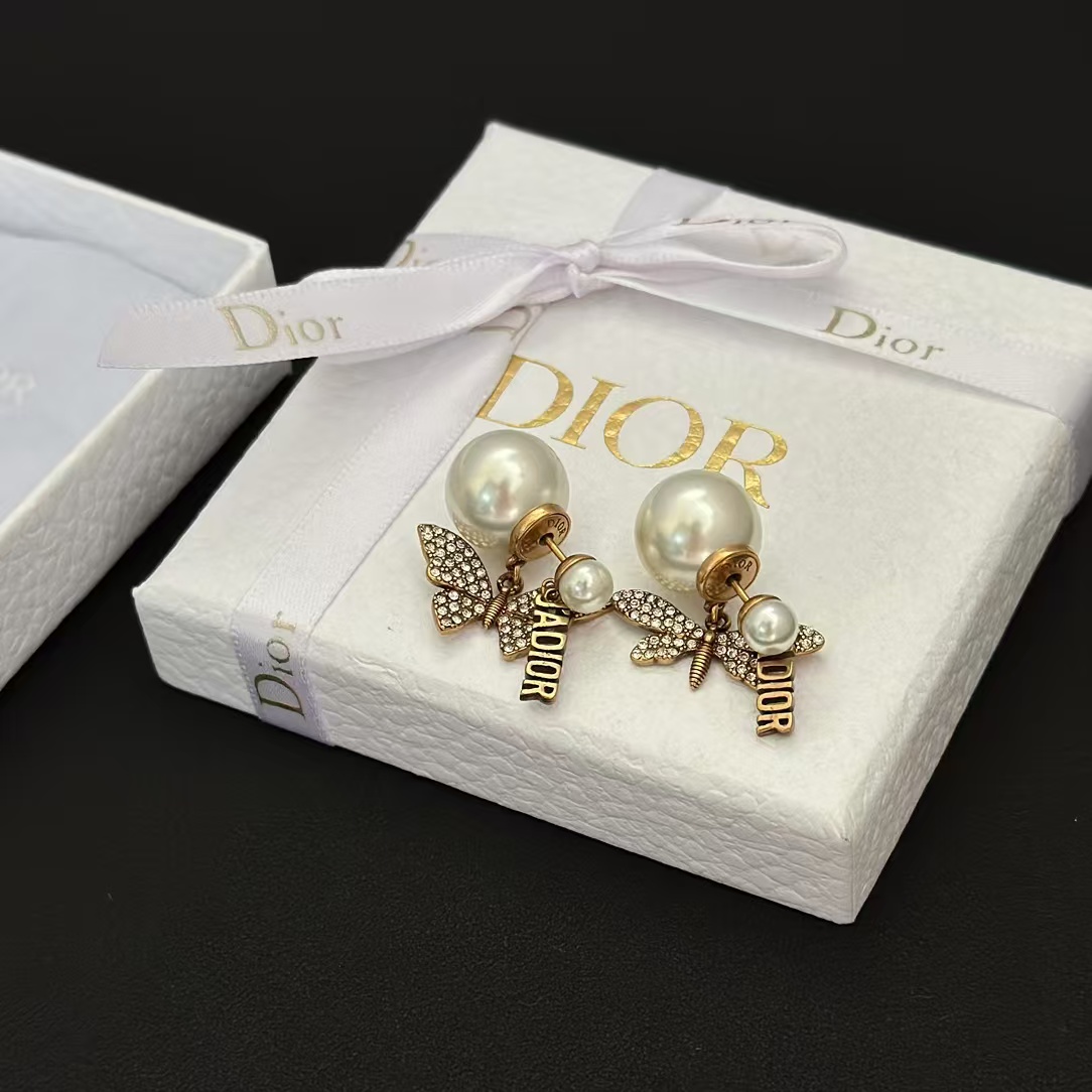 replica Dior Butterfly JADIOR Pearl Earrings - H Lin Jewelry