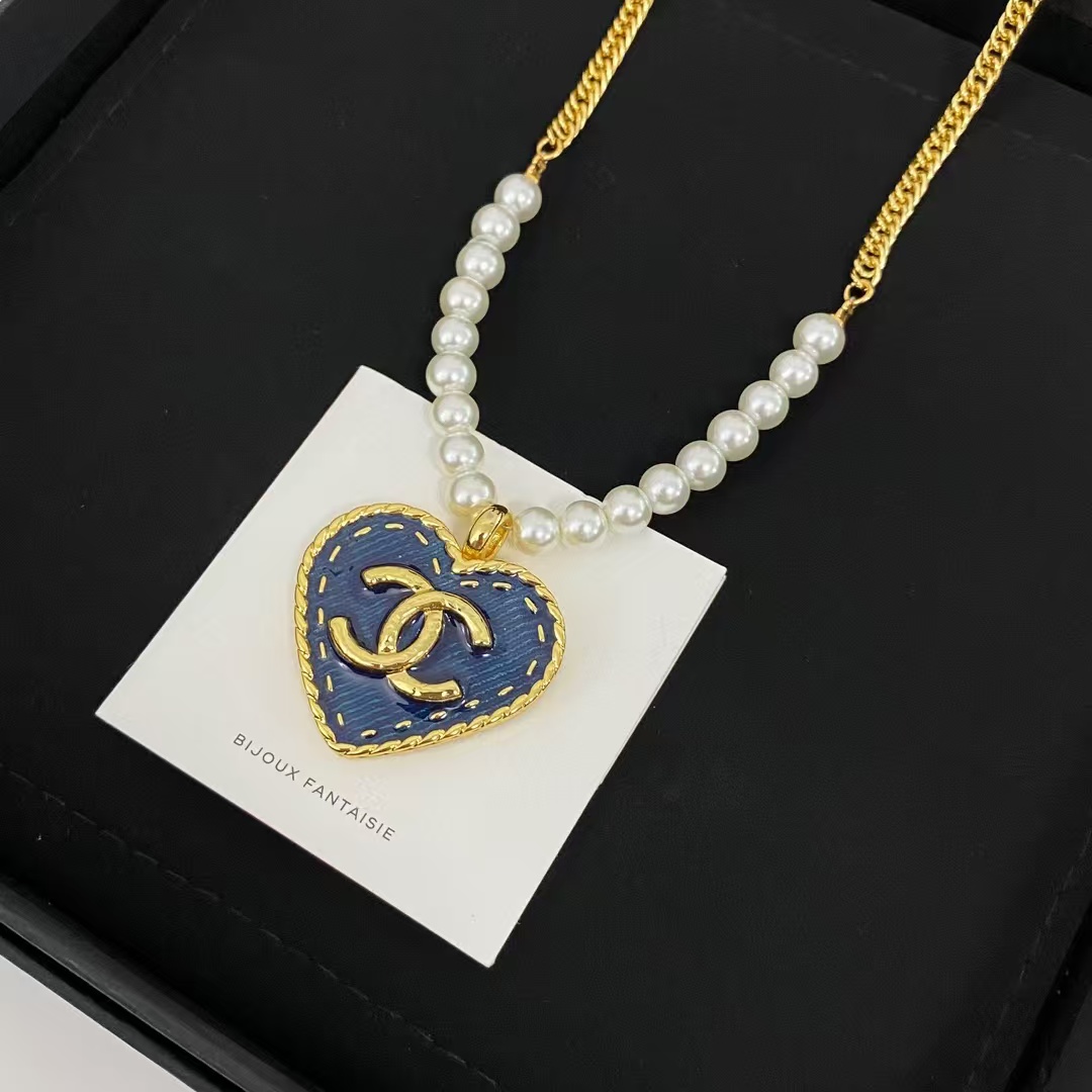 replica Chanel Denim Heart Double C Pendant Pearl Necklace - H Lin Jewelry