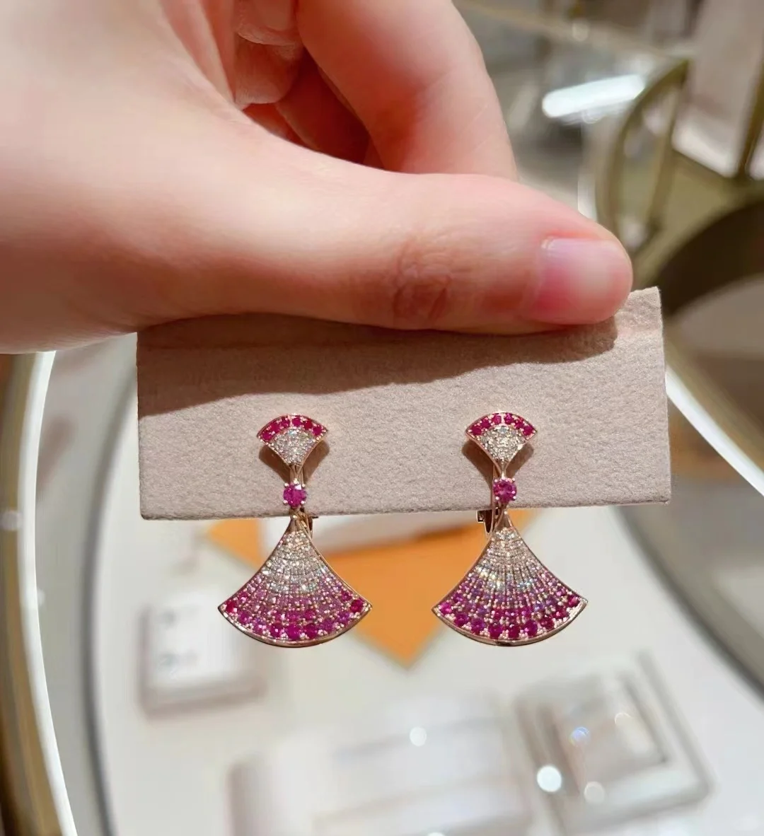 replica Bvlgari Divas’ Dream Earrings - Full Diamond - H Lin Jewelry